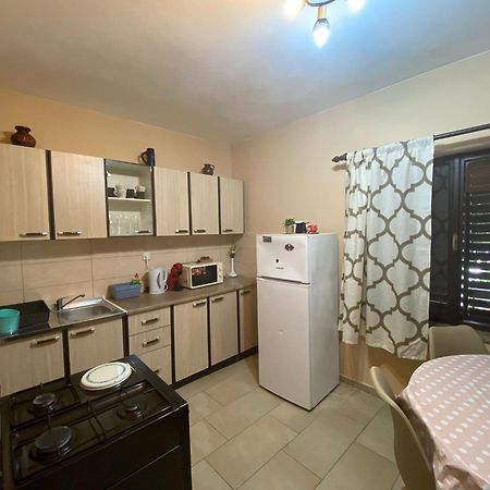 Apartmani Marija Povljana Kültér fotó
