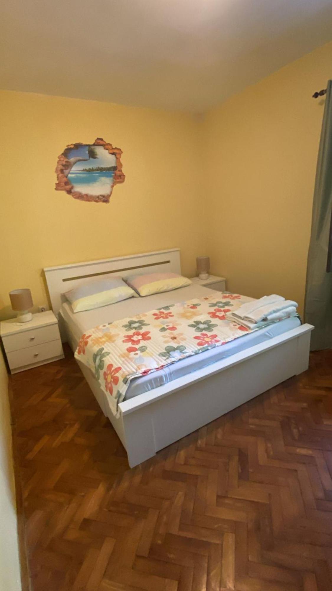 Apartmani Marija Povljana Kültér fotó