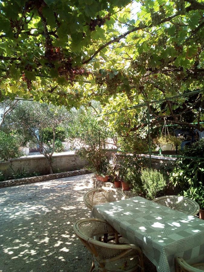 Apartmani Marija Povljana Kültér fotó